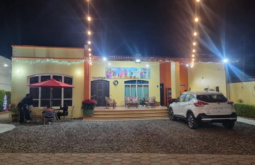 Santa María del Tule Casa | Ohana Accommodations