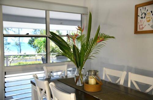 South Mission Casa | Ohana - Beachfront Holiday House