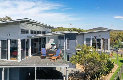 Kioloa Casa | Ohana at Kioloa, A beautiful home offering ocean views.