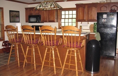Reedsville Casa | Ohio River Guest House