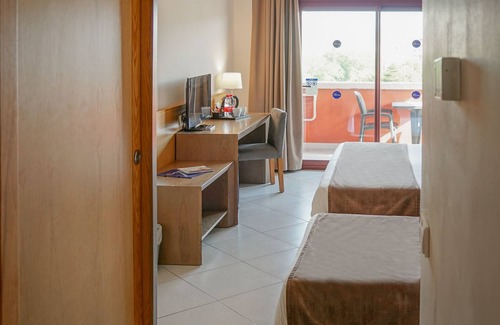 La Línea de la Concepción Hotel | Ohtels Campo De Gibraltar