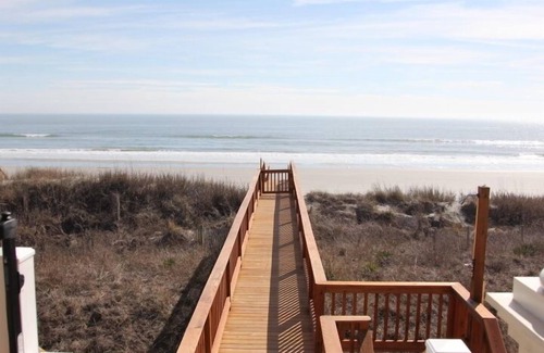 Ocean Isle Beach Casa | BIENVENIDO - Frente al mar | Cocina gourmet | Ascensor | Piscina 6bed 6bath | Lujo