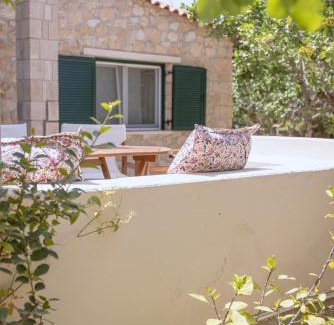 Aegina Town Casa | Oikia Ouranou