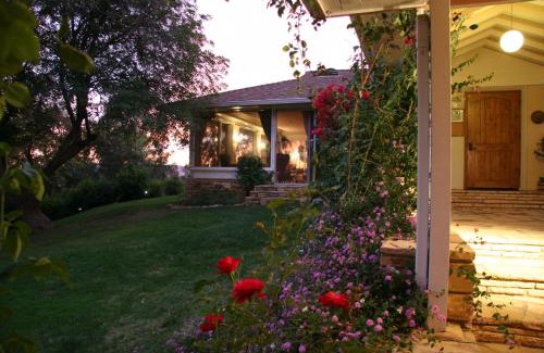 Ojai Cama Y Desayuno | Ojai Retreat & Inn