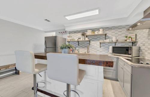 Fort Walton Beach Casa | Okaloosa Island 1BR Condo by White Sand Beach