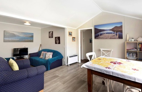 Okiwi Bay Cabaña | Okiwi Bay Cosy Cottage