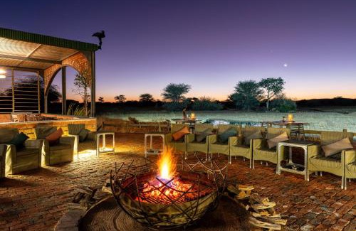 Otjozondjupa Region Cabina | Okonjima Plains Camp