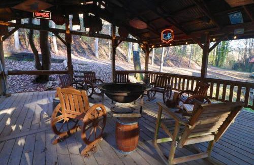 Helen Casa | Oktoberfest themed Cabin in woods stream #14