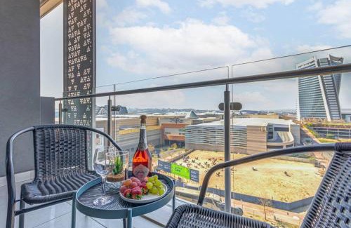 Greater Johannesburg Metropolitan Area Apartamento | Oku Luxury apartment, Ellipse, Waterfall