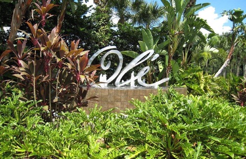 Naples Condominio | Olé Lely, 3 BR, 2.5 Bath, Sleeps 8. Professionally Decorated - New Furniture!