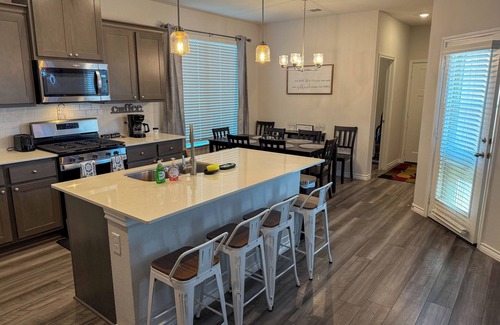 Wellborn Casa | Ol’ Sarge approved house in Aggieland