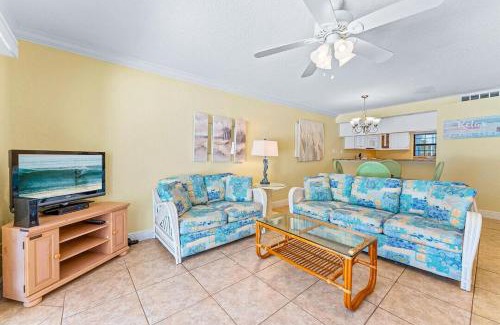 Avon By The Sea Apartamento | Ola Grande by Happy Palm Stays