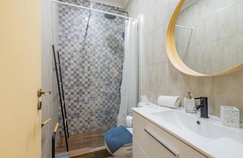 Santa Engracia Apartamento | Ola Lisbon - Alfama III