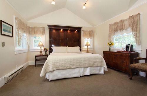 Cambria Cama Y Desayuno | Olallieberry Inn B&B