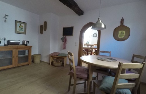 Elfershausen Apartamento | Antigua panadería en Elfershausen