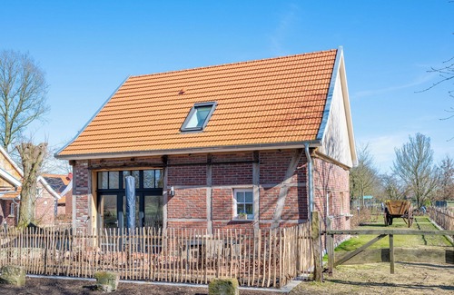 Ohne Apartamento | Old barn - meadow view - pure country idyll. Sunny. Cycling
