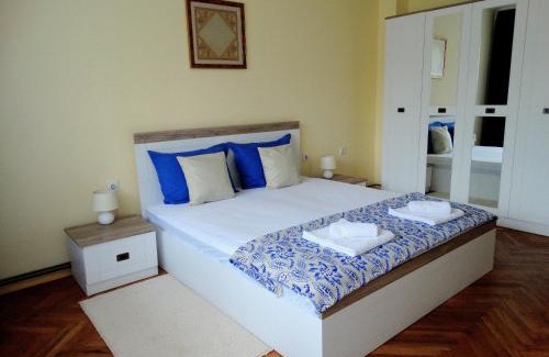 Ruse Center Apartamento | Old Center Apartment