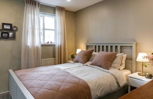 Innri-Njarthvik Apartamento | Old Charm Apartment - Keflavík Downtown