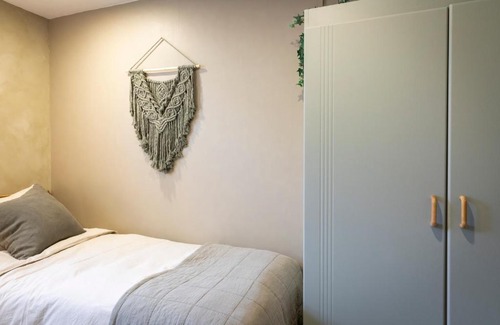Innri-Njarthvik Apartamento | Old Charm Apartment - Keflavík Downtown