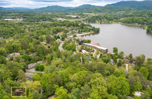 Lake Junaluska Casa | Old Chestnut Cabin at Lake Junaluska