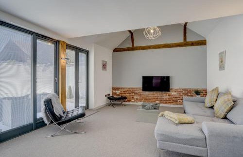 Irstead Casa | Old Church Barn by Winterton Cottages