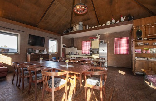 Leidschendam Apartamento | Old Dutch stable from about 1890 renovated into apartments