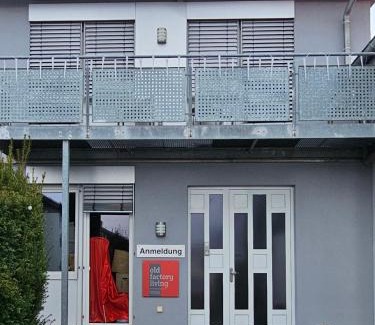 Adelsdorf Apartamento | Old Factory Living