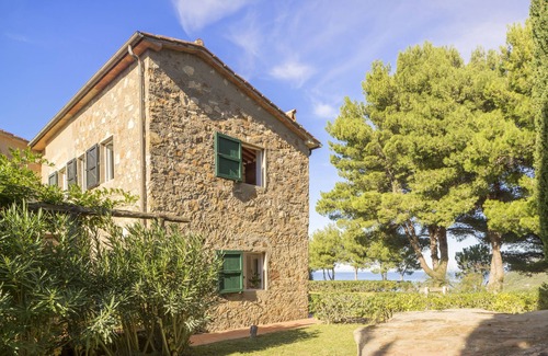 Bagnaia Casa | Antigua casa de labranza entre el cielo y el mar con vistas a dos mares