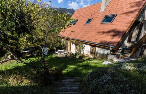 Le Gua Casa | Antigua casa de labranza frente a los Vercors