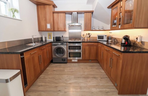 Felixstowe Casa | OLD FELIXSTOWE, BATH ROAD, pet friendly in Felixstowe, Suffolk