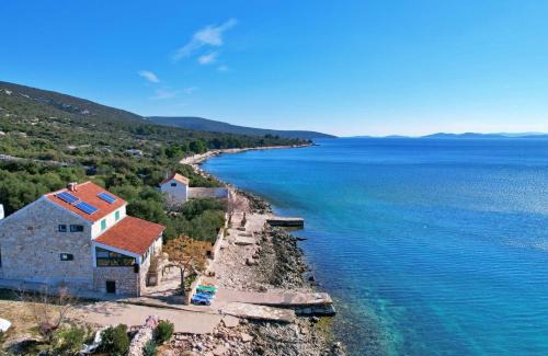 Banj Casa | Old fisherman's house