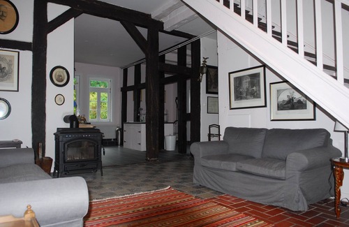Bad Essen Casa | Antigua casa forestal en el castillo de Ippenburg, rodeada por un gran jardín