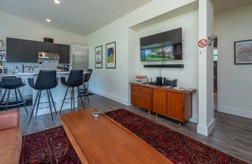 Old Fort Casa | Old Fort Adventures | New Build, Pet-Friendly & Walking Distance to Old Fort!