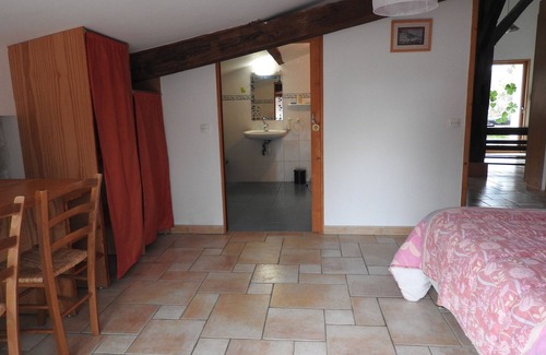 Saint-Philbert-de-Grand-Lieu Cabaña | Renovada casa de campo en la aldea en el lago de Grand Place