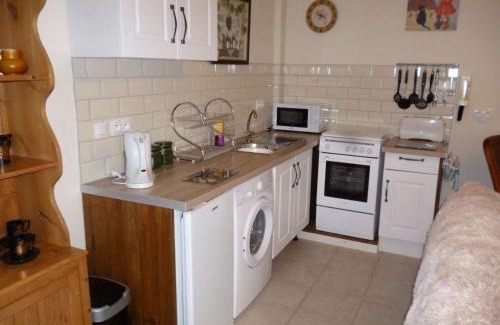 Chateaumeillant Apartamento | Old French Country Cottage for 2 nature lovers paradise
