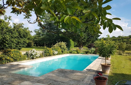 Saint-Felix-de-Villadeix Casa | casa antigua en propiedad del siglo 17