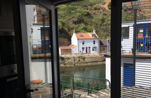 Staithes Cabaña | Old Joiners Shop