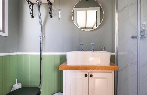 Melton Constable Apartamento | Old King William Shepherd Huts and Private Hot Tubs in North Norfolk