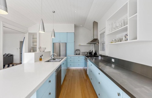 Point Lonsdale Casa | Old Lonsdale Classic on Kirk