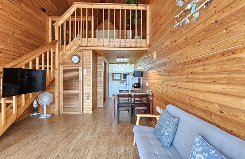 Namwon Casa | Old Man and Sea Pension