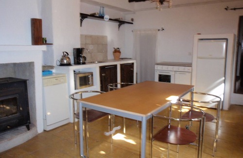 Montefrio Casa | Molino Lorca ofrece un alojamiento en el molino retaurado antiguo.