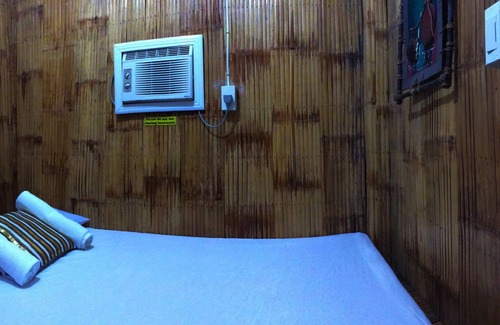 Baler Hotel | Old Parola Seaside Cottages