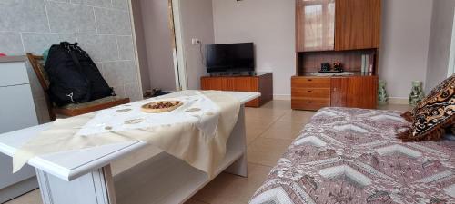 Tsalka Casa | Old place