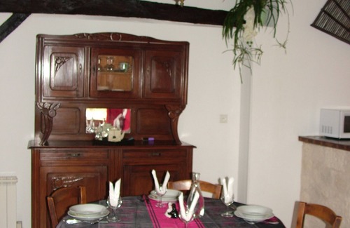 Clairac Cabaña | Antiguo horno de ciruela, a ras del suelo, independiente, 1 dormitorio, jardín cerrado