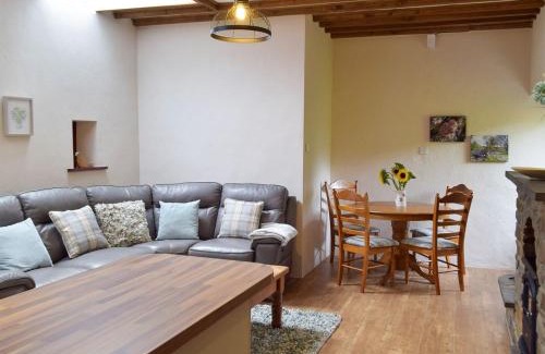 Dinas Cross Casa | Old Rectory Cottage - Dinas Country Club