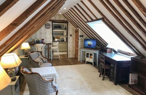 Haslemere Casa | Old Rectory Loft