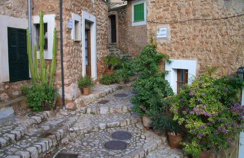 Fornalutx Cabaña | Antigua casa rural restaurada en el bellísimo pueblo de Fornalutx