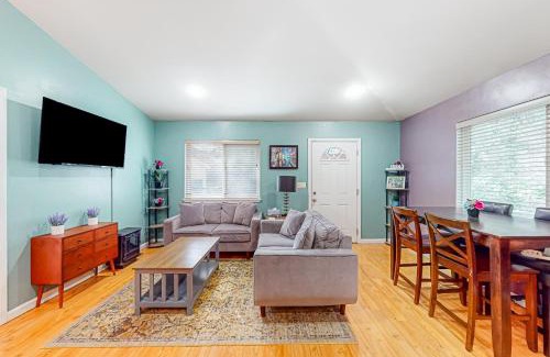 Guerneville Casa | Old River Hideaway