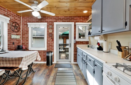 Big Bear Cabina | OLD School LOG Cabin #2340