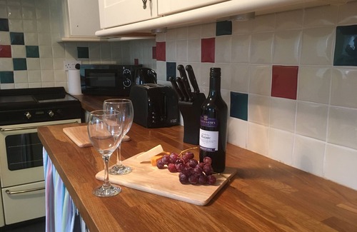Abercarn Casa | Old Shop